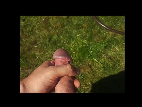 ❤️ Panas cewek cantik nemu dheweke Jambon pus bajingan lan cums karo muncrat ing taman panas ❤️ Video seks ing jv.allo-sex.ru