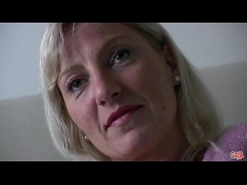 ❤️ Ibu kita kabeh bajingan ... Lady, nindakake dhewe! ❤️ Video seks ing jv.allo-sex.ru